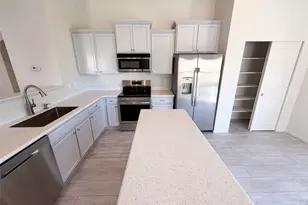 10273 Olathe St, Commerce City, CO 80022 - Photo 13