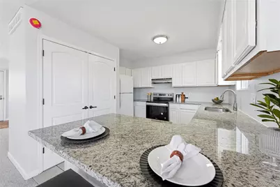 551 W Crestline Circle #9D2, Littleton, CO 80120 - Photo 5