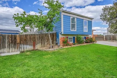 1922 Danube Way, Aurora, CO 80011 - Photo 11