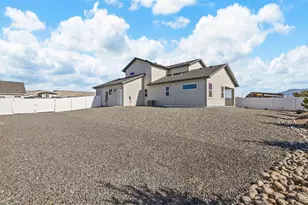 579 Fledgefield Dr, Grand Junction, CO 81504 - Photo 7