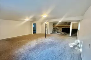 1404 E Fremont Cir N, Centennial, CO 80122 - Photo 7