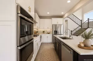 8223 Big Thompson St, Littleton, CO 80125 - Photo 9