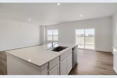 45931 Mill Avenue, Bennett, CO 80102 - Photo 5