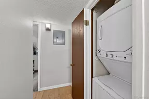 3141 S Tamarac Dr, Denver, CO 80231 - Photo 11