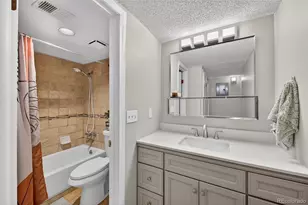 3141 S Tamarac Dr, Denver, CO 80231 - Photo 9