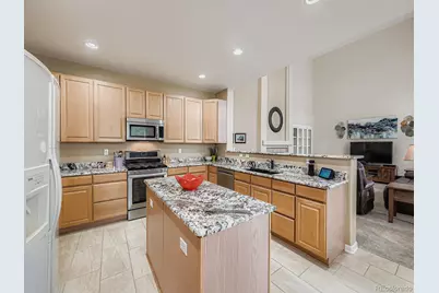 5860 S Espana Street, Aurora, CO 80015 - Photo 7