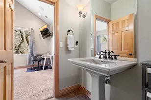 6913 Granite Crag Cir, Evergreen, CO 80439 - Photo 27