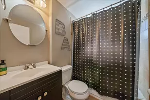 3653 Locust St, Denver, CO 80207 - Photo 9