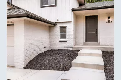 7555 S Madison Circle, Centennial, CO 80122 - Photo 3