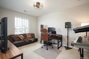 27790 E 9th Pl, Aurora, CO 80018 - Photo 29