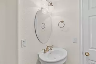 163 N Jamestown Way, Aurora, CO 80018 - Photo 45