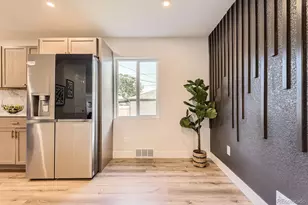 1640 Iola St, Aurora, CO 80010 - Photo 11