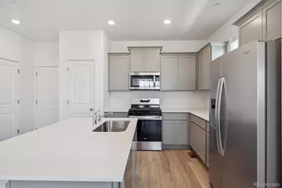 18814 E 99th Avenue, Commerce City, CO 80022 - Photo 11