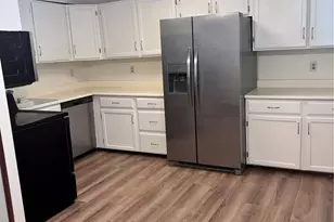 11560 Community Center Dr, Northglenn, CO 80233 - Photo 3