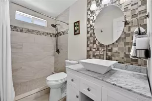 952 S Quintero Ct, Aurora, CO 80017 - Photo 11