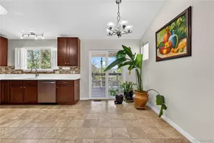 952 S Quintero Ct, Aurora, CO 80017 - Photo 5