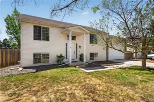 952 S Quintero Ct, Aurora, CO 80017 - Photo 1