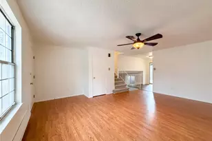 2114 S Eagle Ct, Aurora, CO 80014 - Photo 9