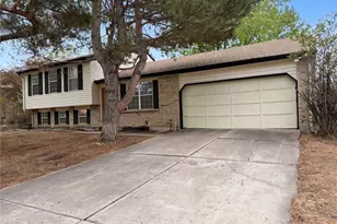2114 S Eagle Ct, Aurora, CO 80014 - Photo 29