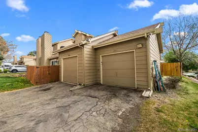 1061 S Yampa Street #C, Aurora, CO 80017 - Photo 31