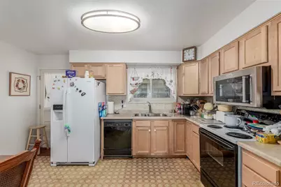 8414 Kendall Court, Arvada, CO 80003 - Photo 9