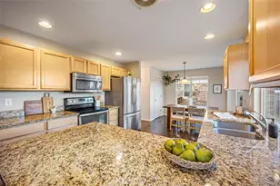 4816 S Elk Way, Aurora, CO 80016 - Photo 9