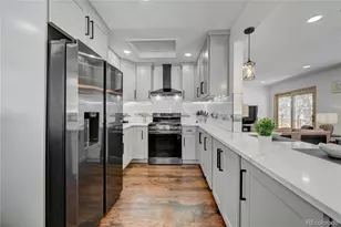 11710 Spruce Canyon Cir, Golden, CO 80403 - Photo 7