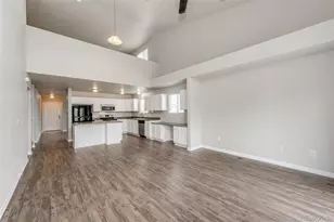 2308 S Genoa Way, Aurora, CO 80013 - Photo 11