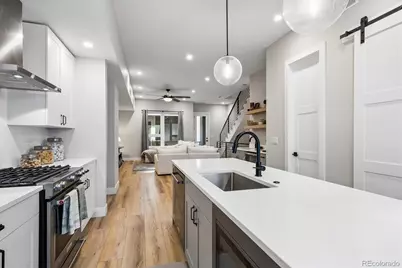 8260 E 36th Avenue #30, Denver, CO 80238 - Photo 7