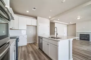5164 N Quatar St, Aurora, CO 80019 - Photo 9