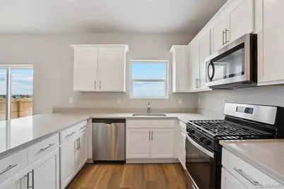 48240 Shetland Drive, Bennett, CO 80102 - Photo 5