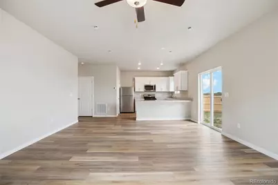 48240 Shetland Drive, Bennett, CO 80102 - Photo 5