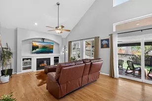 10268 Hexton Ct, Lone Tree, CO 80124 - Photo 9