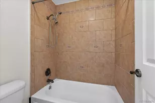 982 S Dearborn Way, Aurora, CO 80012 - Photo 27