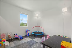9257 Richfield St, Commerce City, CO 80022 - Photo 11