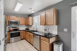 15673 E 51st Pl, Denver, CO 80239 - Photo 11