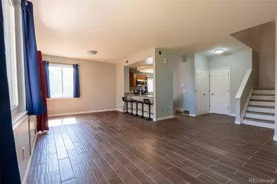 1089 S Walden Way #109, Aurora, CO 80017 - Photo 9