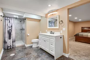 392 Lima St, Aurora, CO 80010 - Photo 29