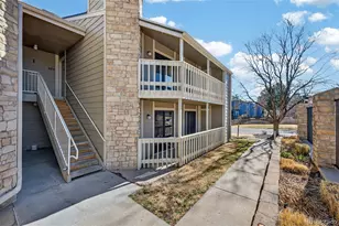 8225 Fairmount Dr, Denver, CO 80247 - Photo 21