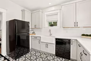 28 W Cedar Ave, Denver, CO 80223 - Photo 13