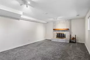 3278 S Wabash Ct, Denver, CO 80231 - Photo 25