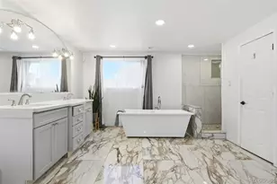 14470 Pensacola Dr, Denver, CO 80239 - Photo 21