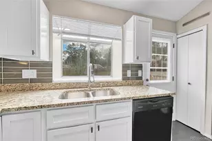 1148 S Ventura Cir, Aurora, CO 80017 - Photo 13