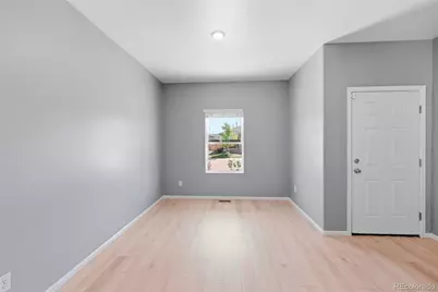 389 Maple Street, Bennett, CO 80102 - Photo 5
