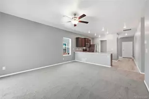 389 Maple St, Bennett, CO 80102 - Photo 9