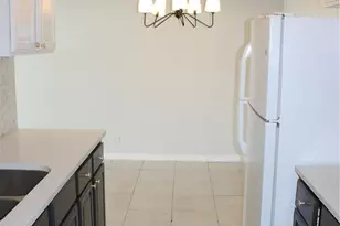 2375 S Linden Ct, Denver, CO 80222 - Photo 3