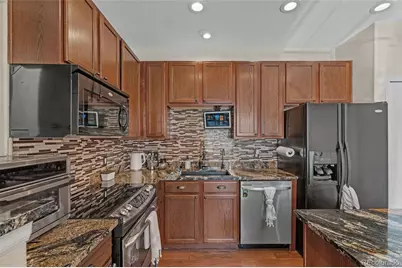 12768 Ivanhoe Street, Thornton, CO 80602 - Photo 9