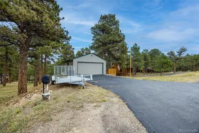 21959 Grandview Avenue, Golden, CO 80401 - Photo 5