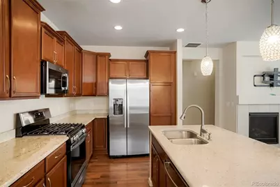 8142 S Yosemite Court, Centennial, CO 80112 - Photo 7