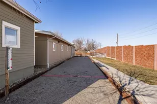 210 S Cherrywood Dr, Lafayette, CO 80026 - Photo 11